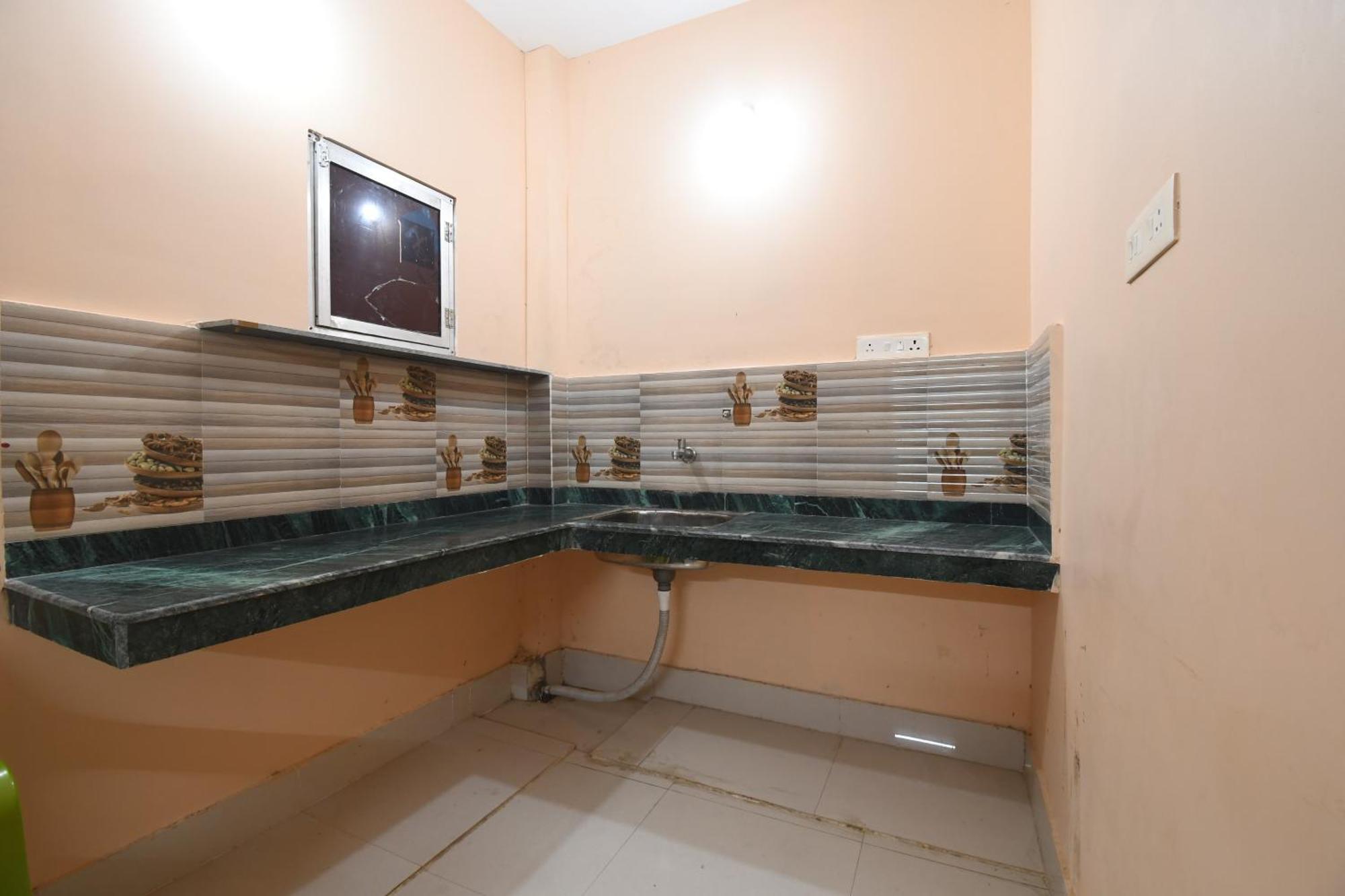Villa Radha Krishna Niwas 100 Meters From Puri Jagannath Temple Extérieur photo